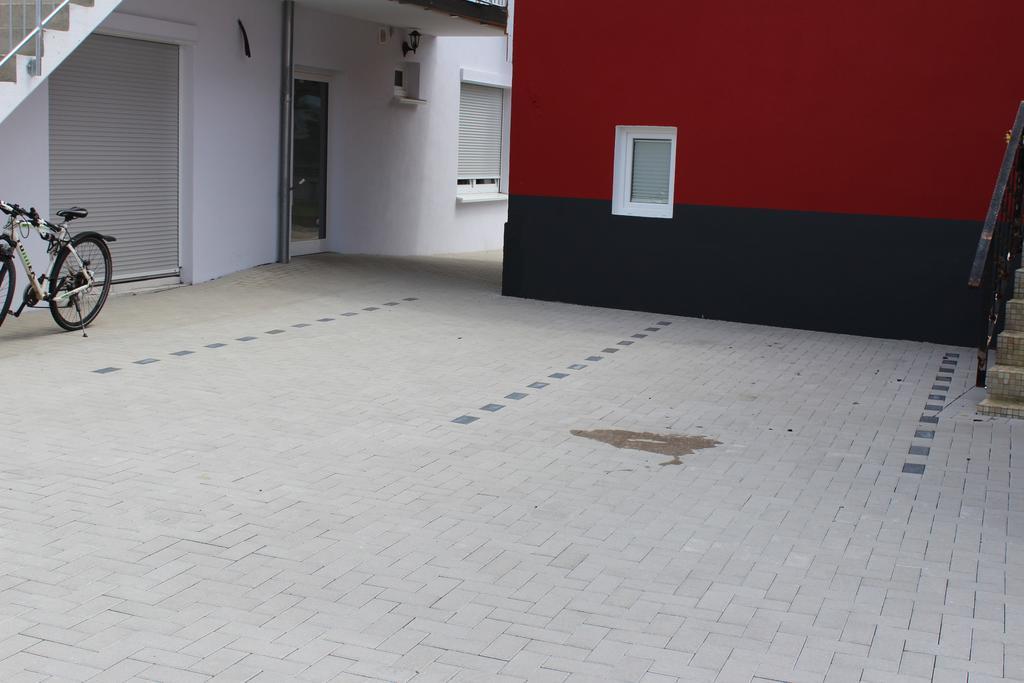 Gaestehaus Mama Rust Εξωτερικό φωτογραφία